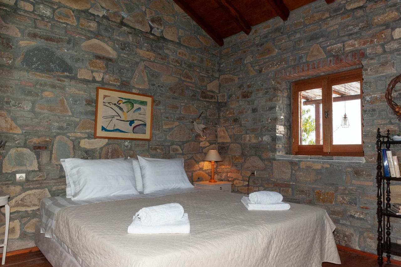 Oceanis Cottage House Ormos Koumeikon Esterno foto