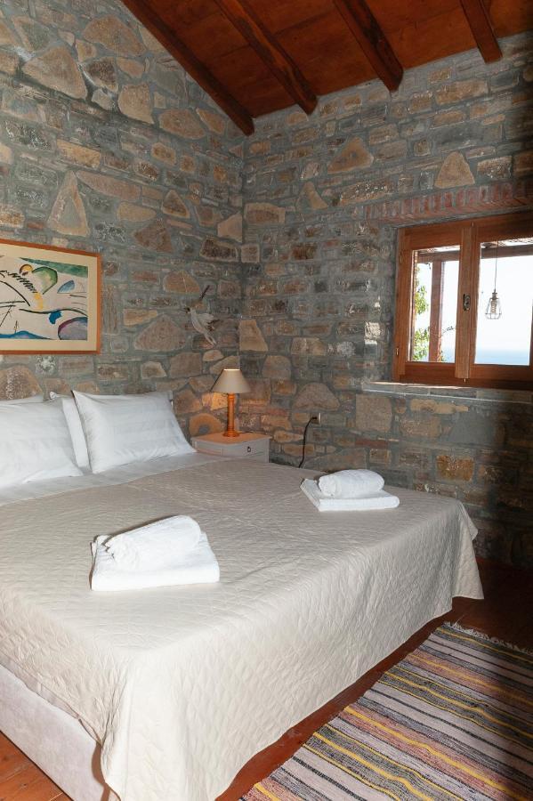 Oceanis Cottage House Ormos Koumeikon Esterno foto